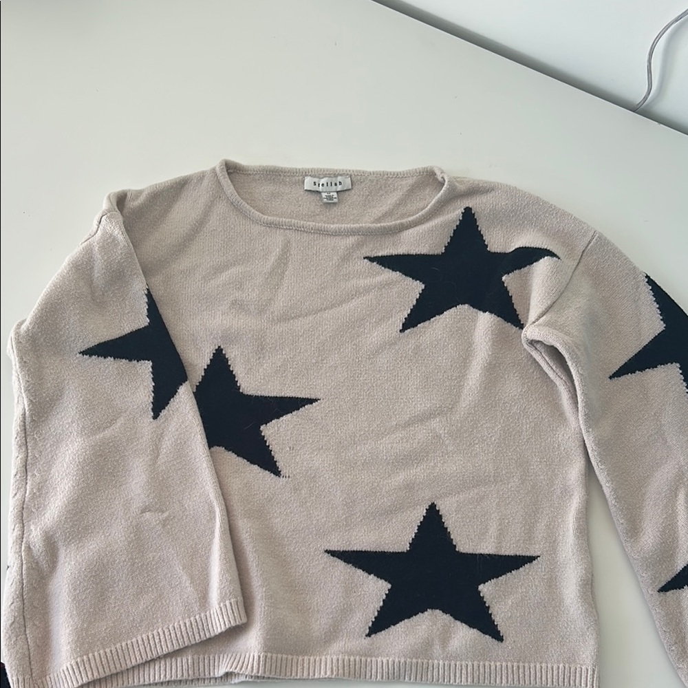 Stellah Cream and Black Crew Neck Sweater with Graphic Stars